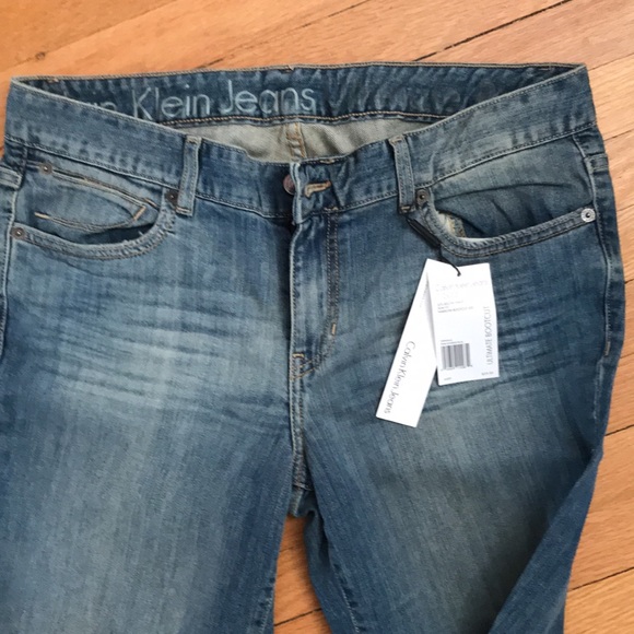 NWOT ultimate bootcut Calvin Klein low rise waist slim fit narrow leg jeans - Picture 3 of 5